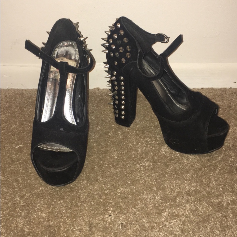 Vintage - Spiked ; Open-toe heel *TRADE